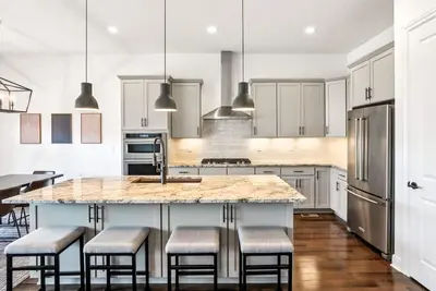 Image de Hygge Hideaway - 3bed/2bath Single Family Home