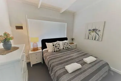 Image de Three Palms Apartments Unit 1