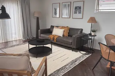 Image de Seaside Cottage in Omokoroa, just metres from the beach