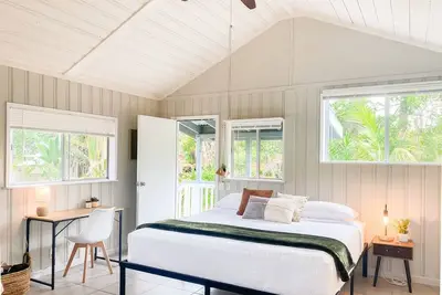 Image de Monstera Bungalow, Spacious, King Bed, Big Kitchen
