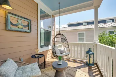 Image de Walk to Beach: Cottage w/ Yard in Pass Christian!