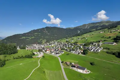 Image de Joli appartement pour 6 personnes avec Wifi, piscine, Tv, balcon, vue panoramique et parking