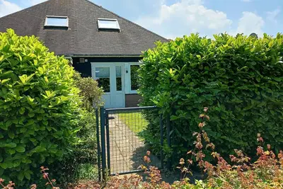 Image de Maison de vacances Stavenisse pour 1 - 4 personnes avec 2 chambres à coucher - Maison de vacances