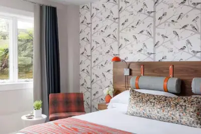 Image de Forest Retreat Lodge | Walk to Shops, Restaurants, and Nearby Outdoor Adventures