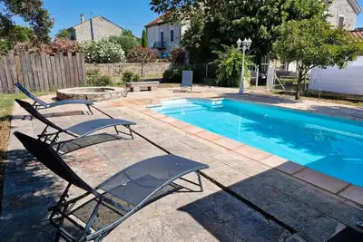 Image de Maison d'hôte - 'Nature D'Art' avec piscine privée, terrasse privée et Wi-Fi