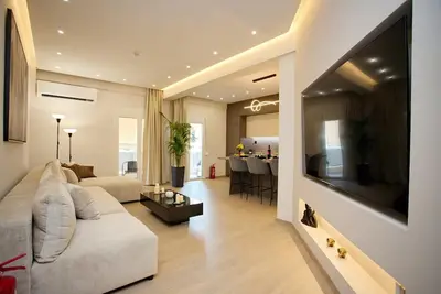 Image de Elegant, Comfortable & Apartment in the Heart of Athens – Pangrati