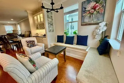 Image de Super et charmante maison meublée proche de Washington Dc