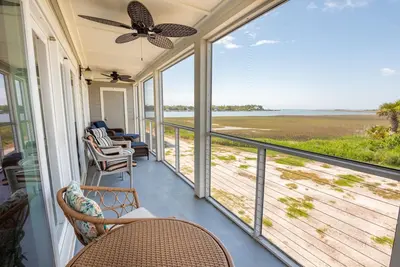 Image de Sunset Serenity: 3br Waterfront Condo Near Folly