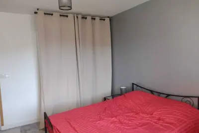 Image de Appartement avec terrasse et accès à la piscine privée\n proche du lac de Paladru