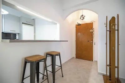 Image de Metaxourgeio Metro Apartment – Comfort for 3 by ΜΡS