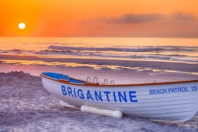 Image de Beautiful 2br/2ba Condo Steps from the Beach