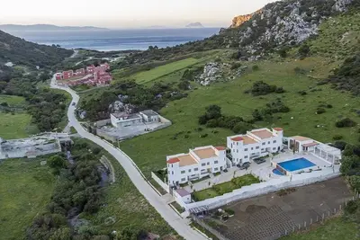 Image de Iris Good life 1 : Mountain Apt, Pool & Beach 600m