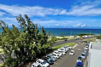 Image de 🌴 Awesome Seaside Retreat in the Heart of Saint-Denis 🌊