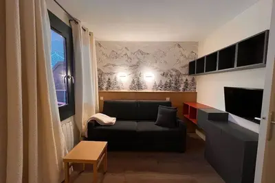 Image de Studio Lumineux avec balcon et parking