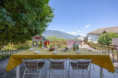 Image de Le Gîte La Pierre Pons - vue montagne