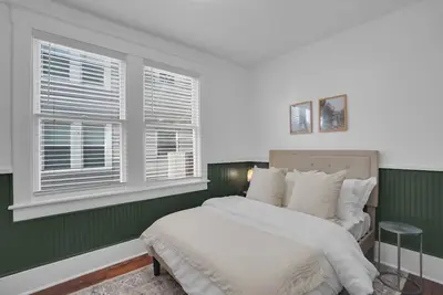 Image de Charming 3-bedroom getaway in wonderful Savannah!