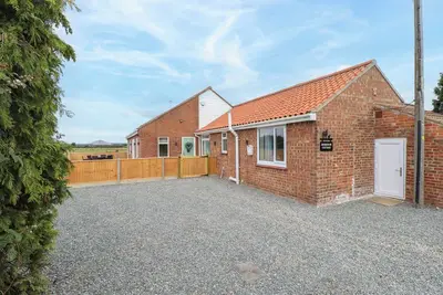 Image de Denholme, pet friendly, with a garden in Hogsthorpe