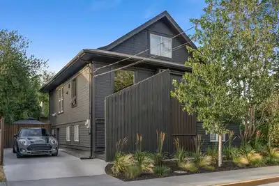Image de Unique 4br House | Heart of Vic
