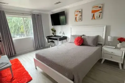 Image de New Luxury Guest House/Pool/Bath/ Laundry