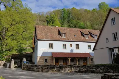 Image de Patrimoine historique et nature dans la ville de Rothenburg ob der Tauber