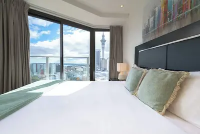 Image de Skytower and City View 2 Bedroom Apt on High Floor