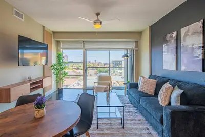 Stylish Central Phx | Pool, Gym, W/D, Parking