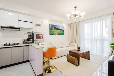 Image de Elegant, Cozy One Bedroom Apt in Westlands with Gym, Pool and Skyline Views