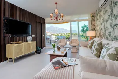 Image de Genteel Home Señorío de Aloha
