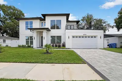 Image de 5 Mins to Casino, Private Pool, 4br/3ba Retreat