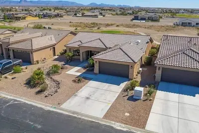 Image de Lovely 3-bedroom house - All the luxury and comfort of home meets resort!