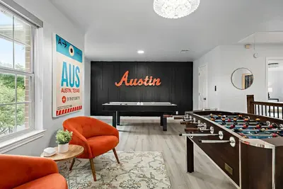 Image de 5br Retreat + Theater & Games