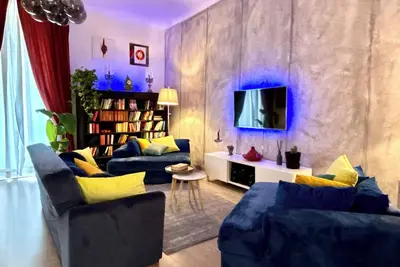 Image de Elegant large and bright apartment in the heart of Naples