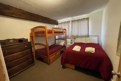 Image de The Killington Chalet-Ideal Location-HotTub, Sauna, Commercial Boot & Glove Dryer