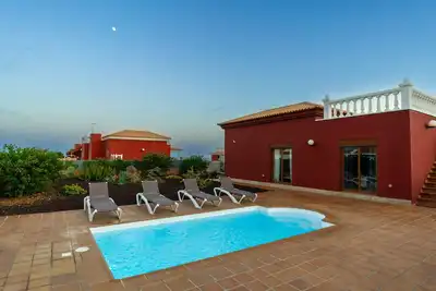 Image de Villa Skawi - Cliffside Retreat