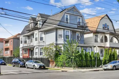 Image de 607) Massive 5 bedroom | Close to Nyc