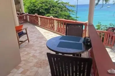 Image de Sea Glass Place—Tamarind Apartment