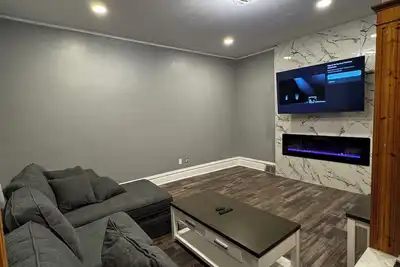 Image de Luxurious 2-bed house in Southside with central heating, cooling and fireplace