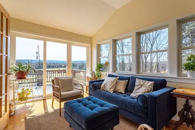 Image de Serene & Bright: Minnewaska Mtn Views ~ Deck ~Bbq