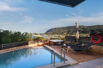 Image de Thearia 2-bedroom villa in fabulous Chania with private pool and jacuzzi