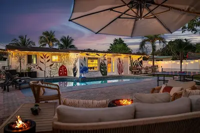 Image de Sunny-Haven 3 Bedroom PoolVilla With GameRoom near the Beach & Shopping Centers