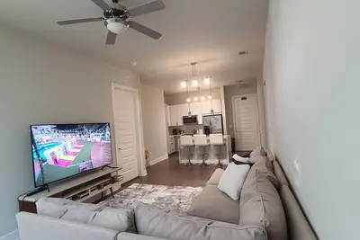 Image de Stone throw to Art Museum, American Airline Center, House of Blues, Victory Park