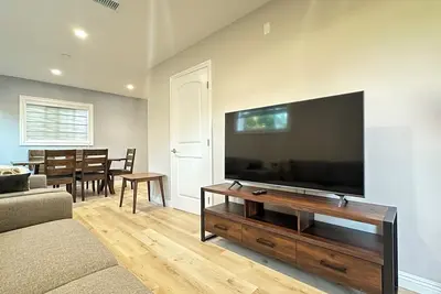 Image de Comfortable Home Near Caltech