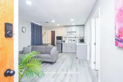 Image de Modern & Comfortable Suite Near Downtown Concord