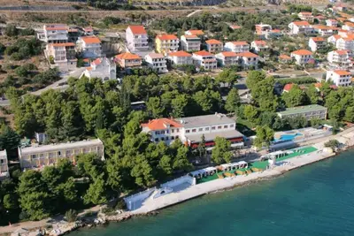 Image de Apartment Libe with Sea View Trogir - Two Bedroom Apartment with Balcony