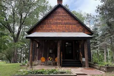 Image de Beautifully restored 1894 Schoolhouse, with many original features, and updated.