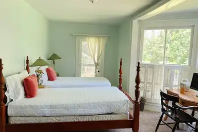 Image de VineCliff- Hundred Acre Haven-2