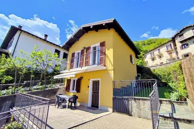 Image de Sophie House - House with exclusive veranda and garden a few minutes from the lake.