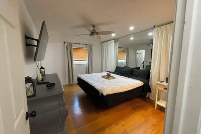 Image de Superb 2bed, 2bath cottage with Ac and pool in Palm Harbor