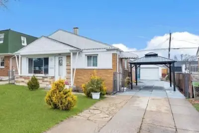 Image de Peaceful and Lovely 3-bedroom house near Mdw. Furry friends welcomed