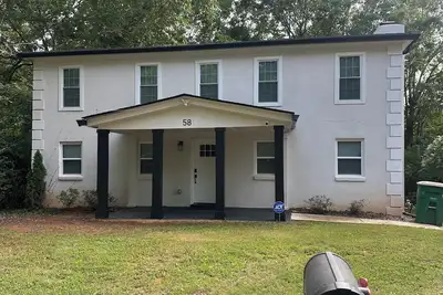 Image de Spacious 6-bedroom house in beautiful Athens